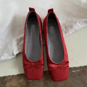 2024 Retro Chinese Style Red Flat Wedding Shoes for Women – Traditional Qipao, French-Inspired, Soft Low Heel Ballet Flats