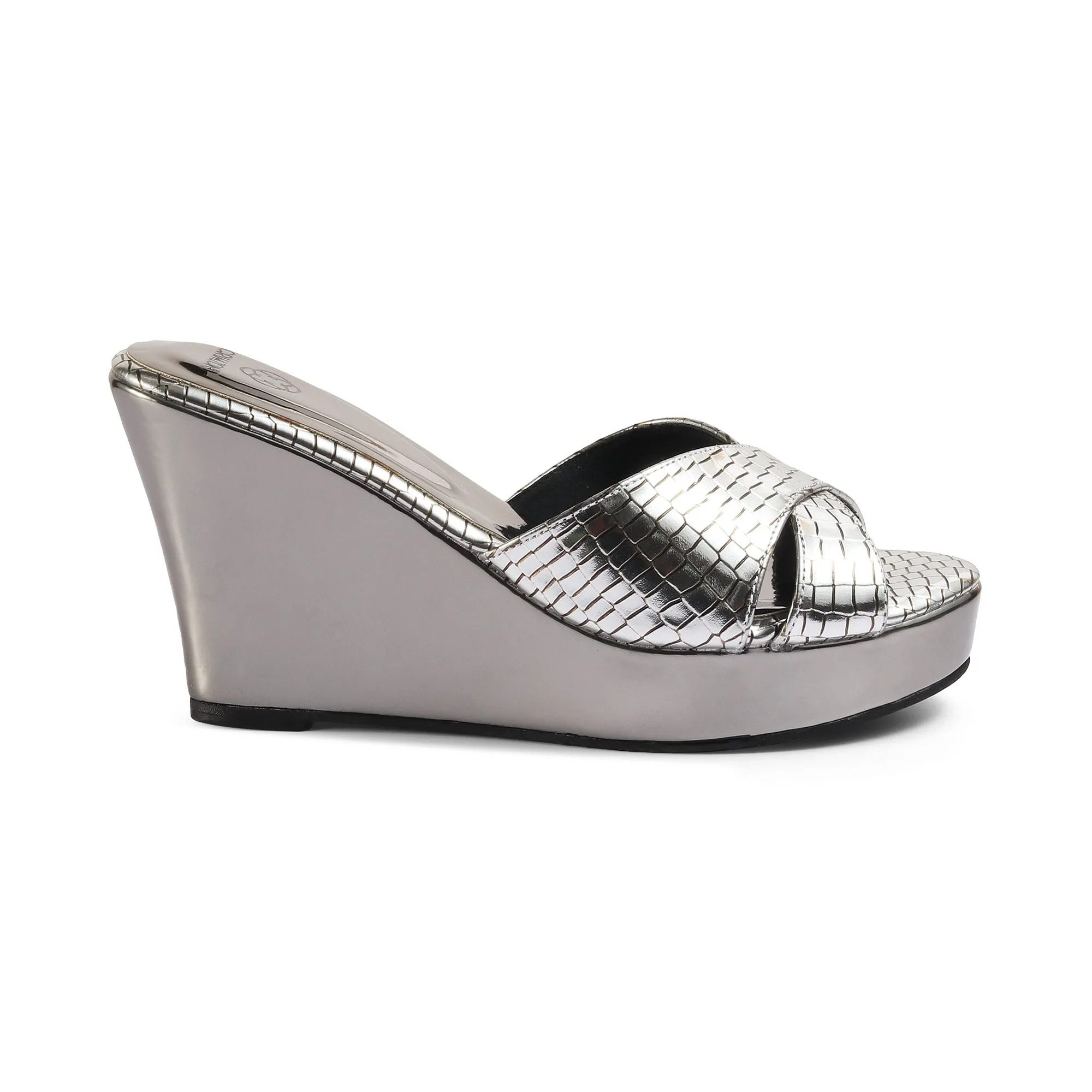 AIYANA- SILVER WEDGES