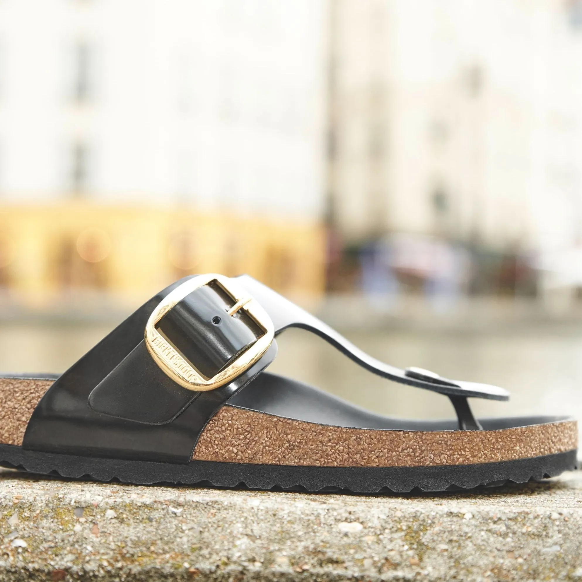 Birkenstock Gizeh Big Buckle high shine black leather