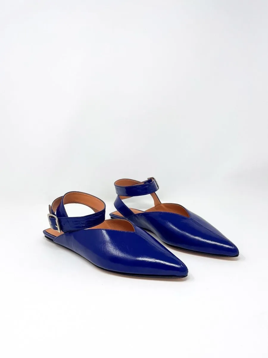 Cuff Flat in Midnight