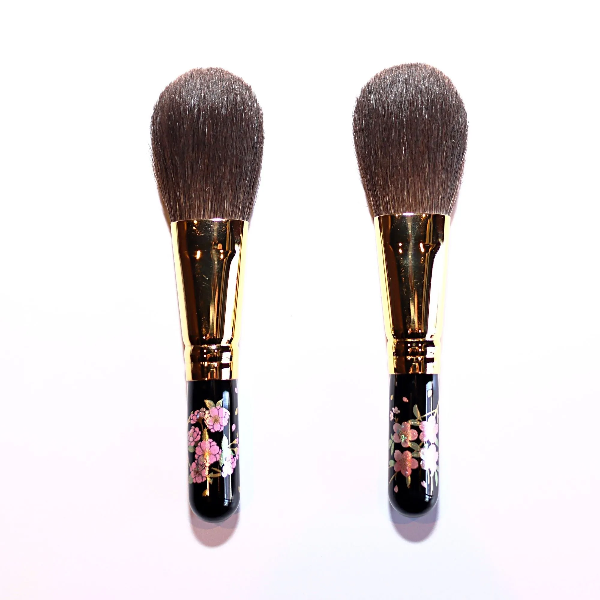 Eihodo GP-1 Powder Brush (Peony Sakura 牡丹桜), Makie Design