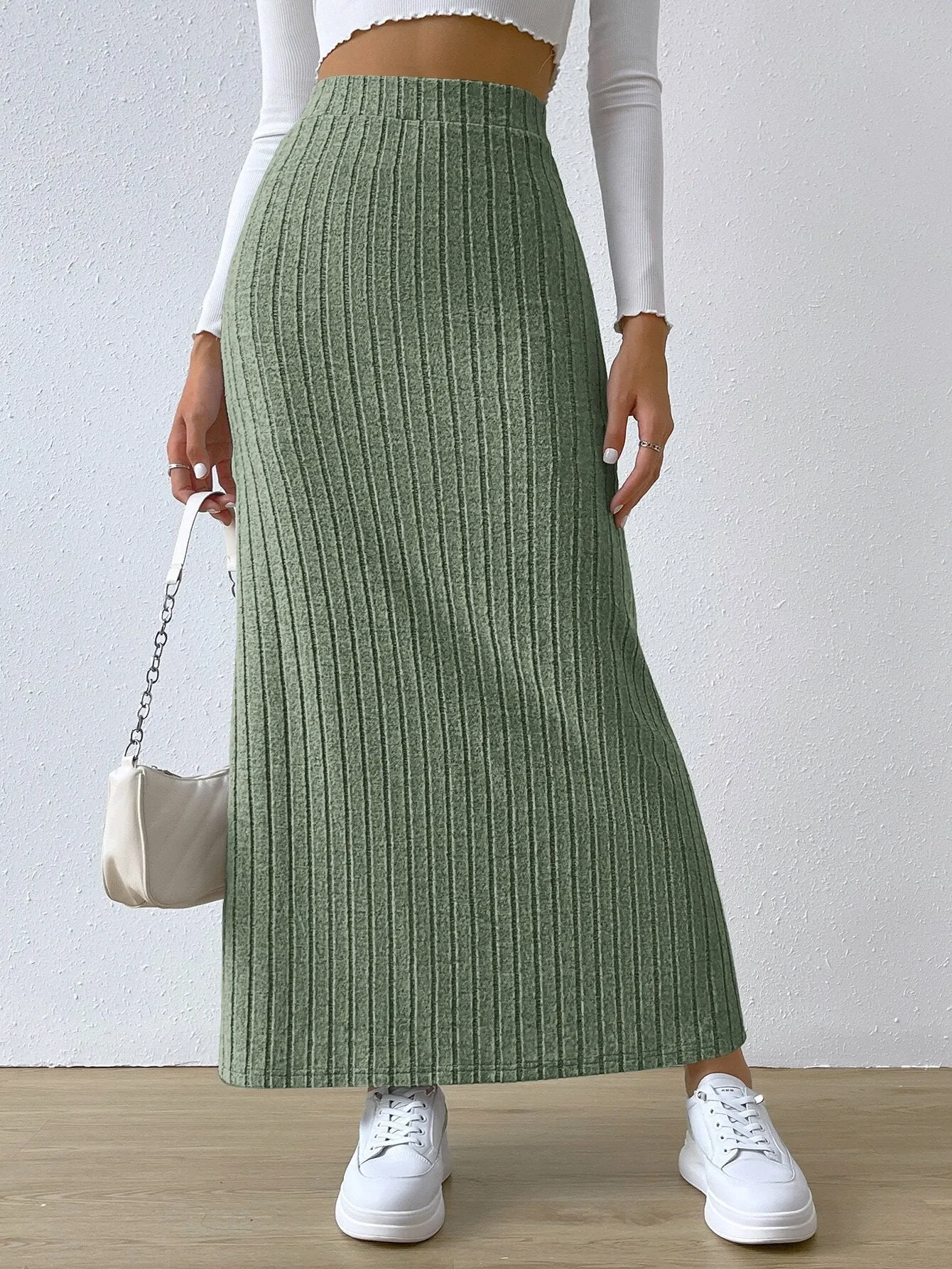 Elegant Ribbed Knit High-Waist Maxi Skirt for Effortless Style
