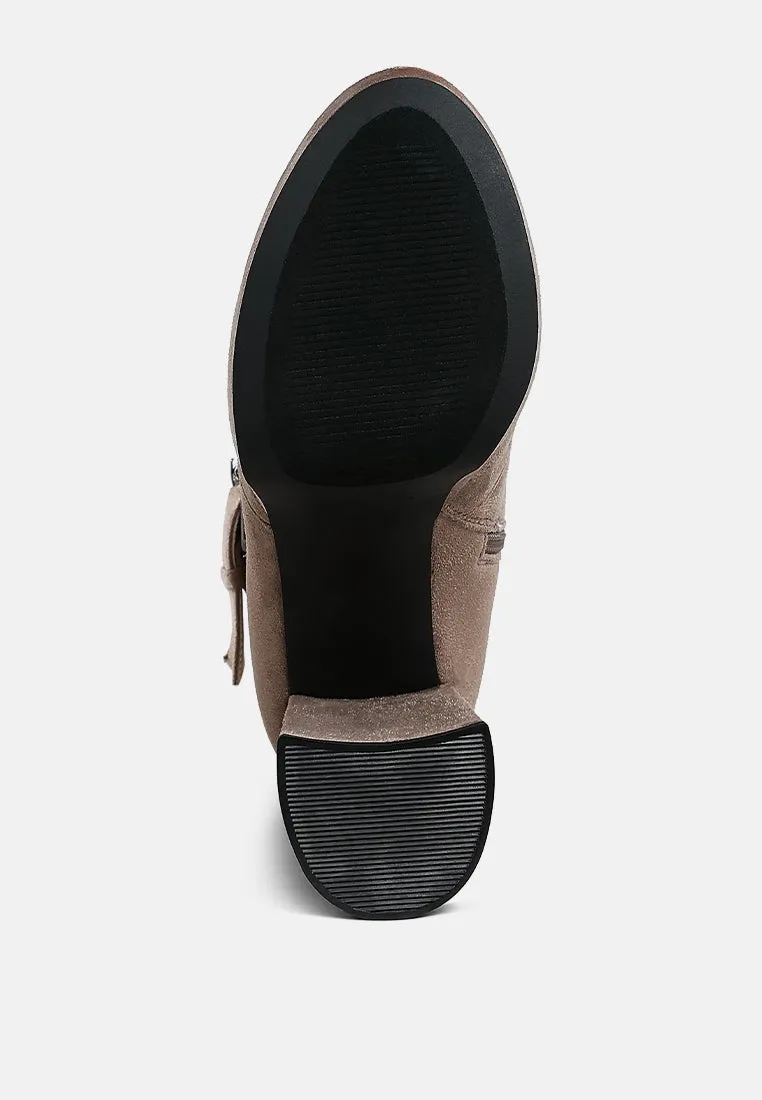 Flared Block Heel Mid-Calf Boots


 By RAG