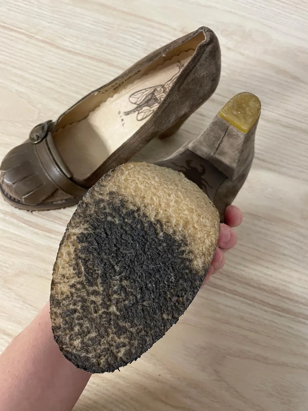 fly girl london tassel leather heeled loafer