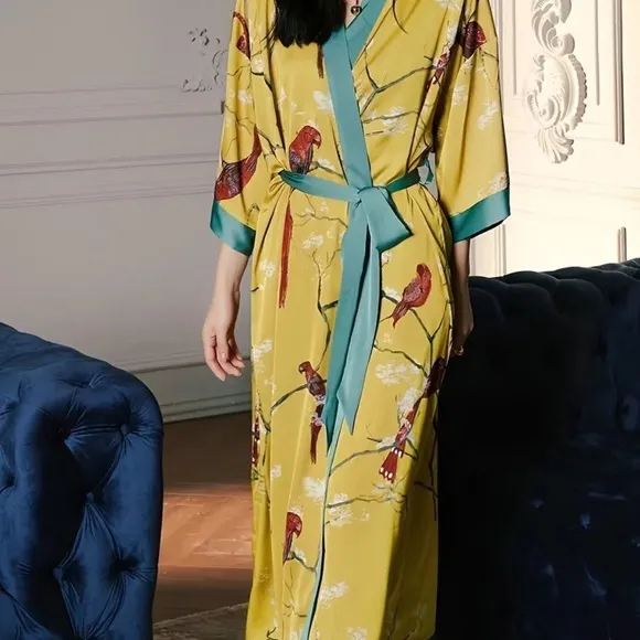 Gorgeous kimono robe