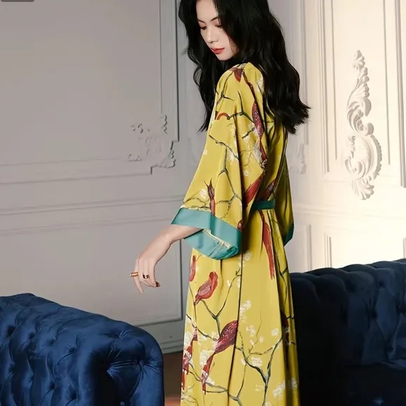 Gorgeous kimono robe