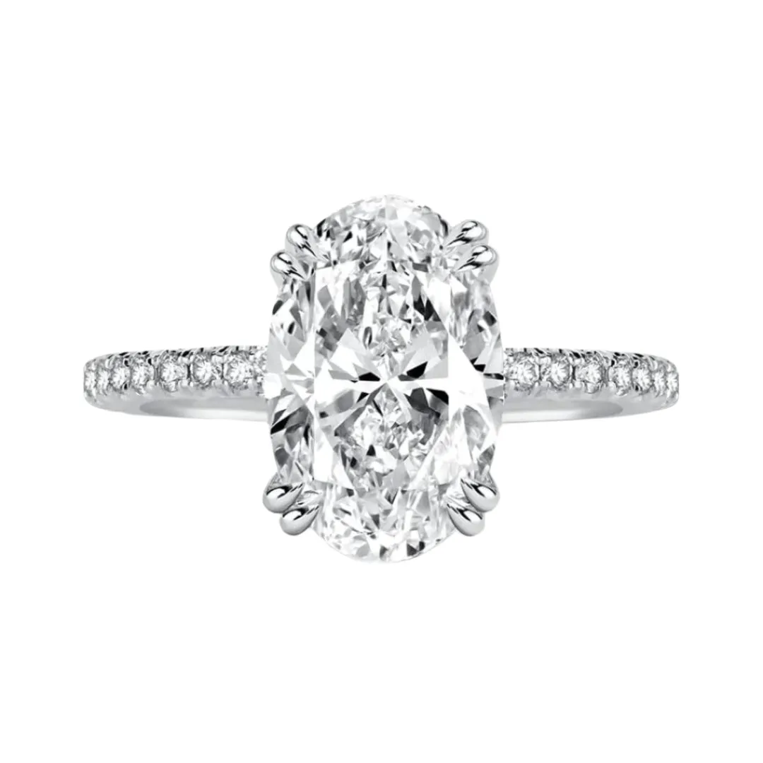 Gorgeous Oval Cut Diamond Engagement Ring