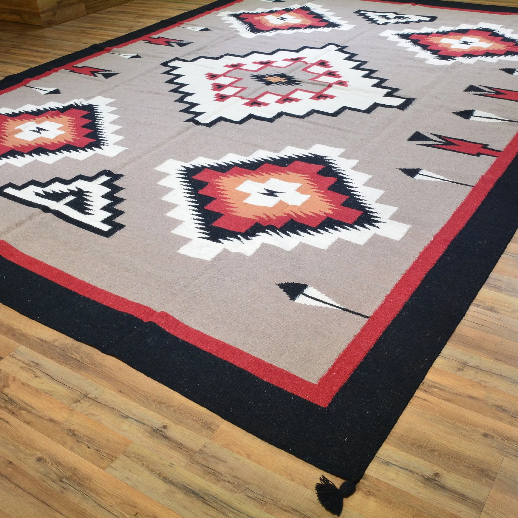 Hand-Woven Navajo Design Southwestern Style Rug (Size 9.11 X 13.7) Cwral-7626