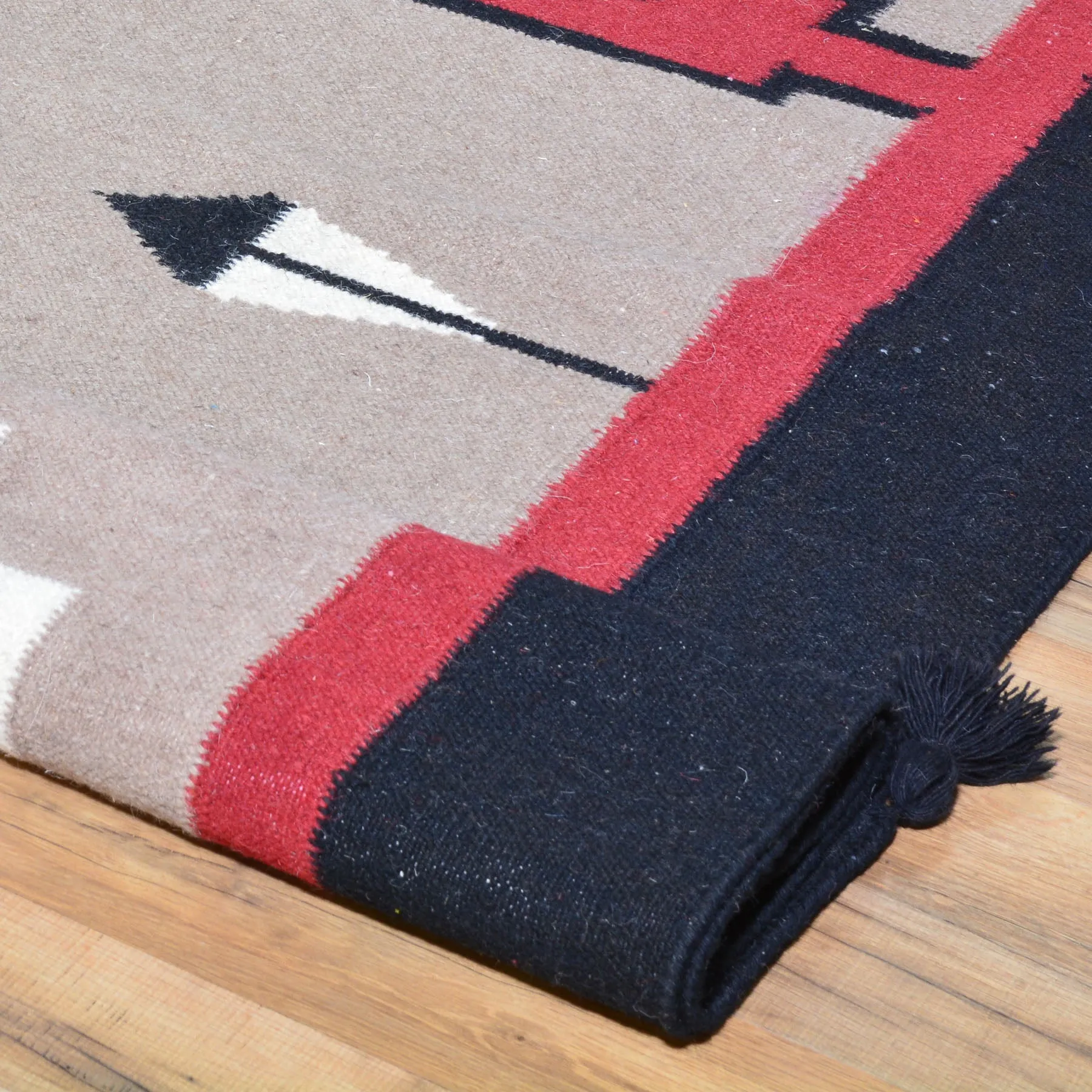 Hand-Woven Navajo Design Southwestern Style Rug (Size 9.11 X 13.7) Cwral-7626