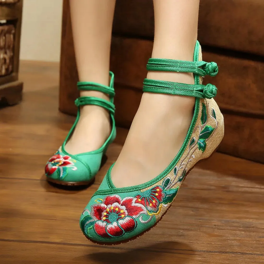 Handmade Women's Vintage Embroidered Canvas Ballet Flats Ladies Comfortable Chinese Ballerinas Vegan Embroidery Shoes