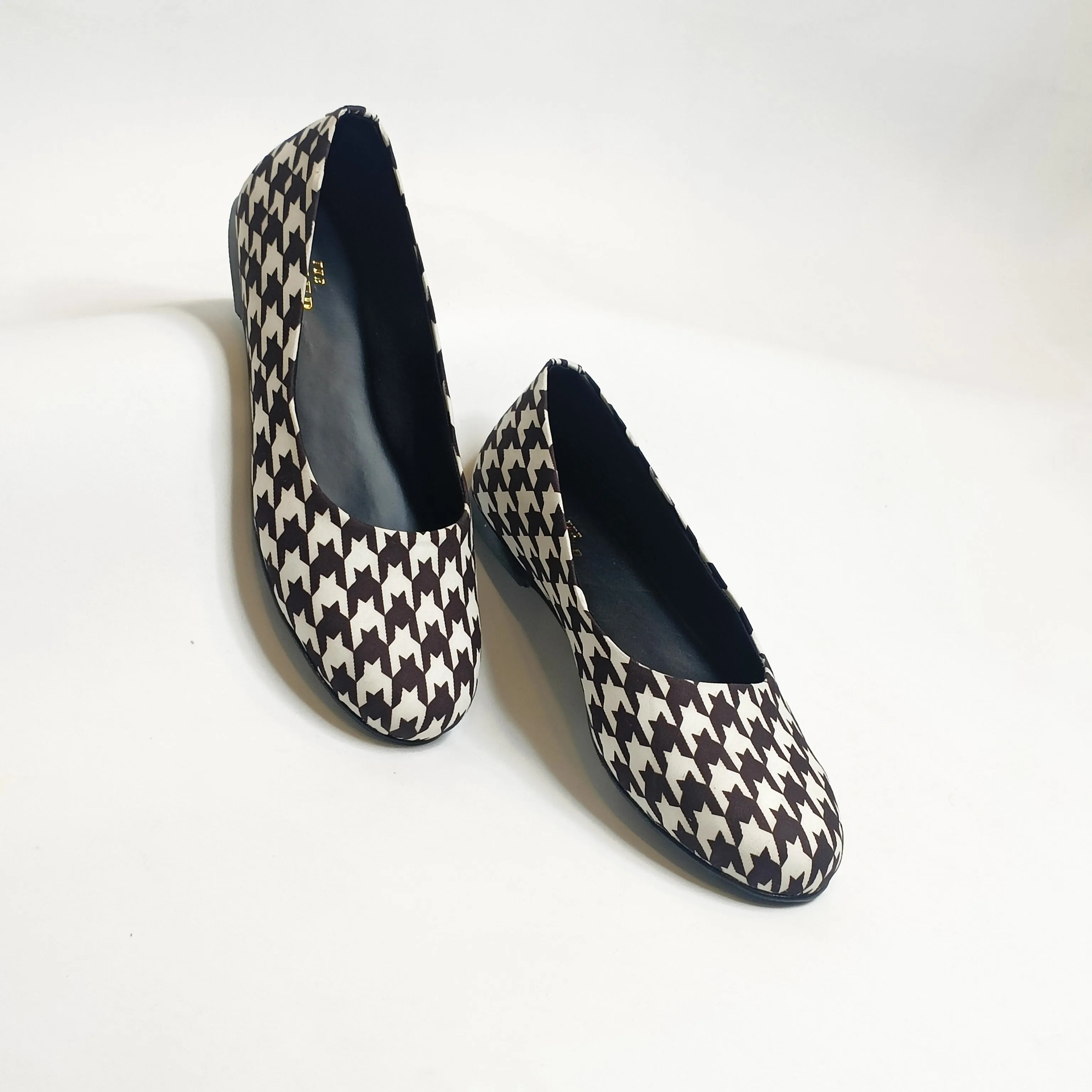Houndstooth Ballerinas