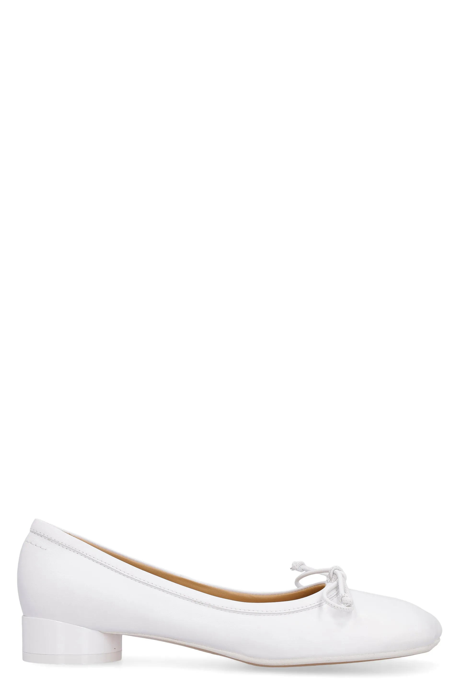 Leather ballet flats