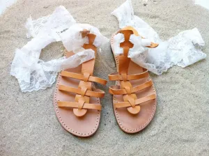 Leather sandals with lace trim