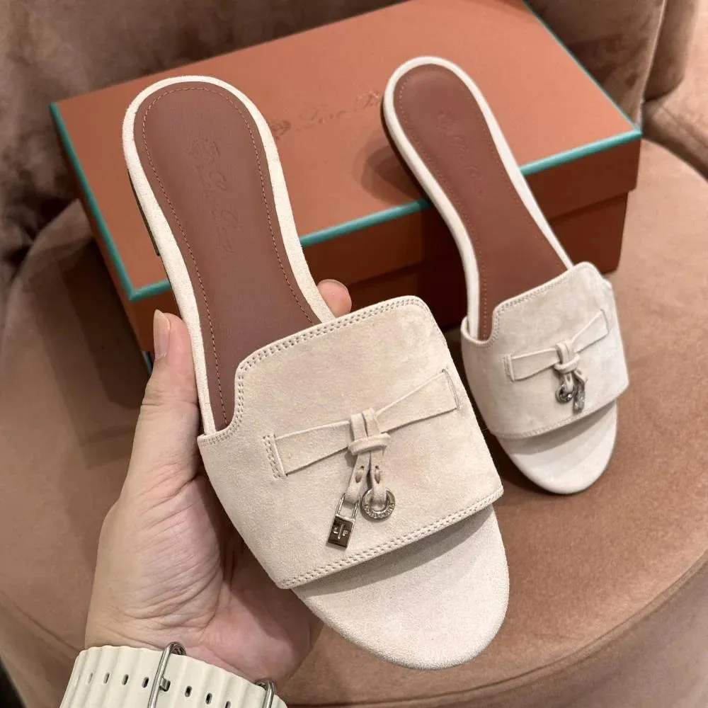 Loro Piana Summer Charms Ser Women's Sandals - Powder