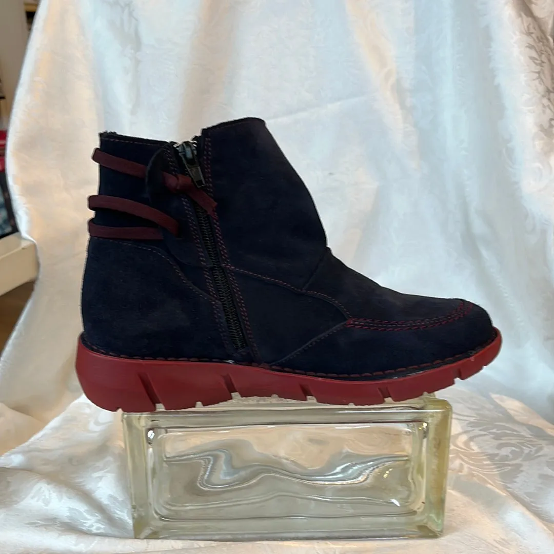 NASSIMA OLBA MARINO SUEDE