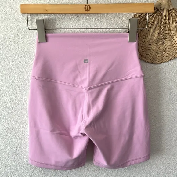 NEW Lululemon Align High-Rise Short 6” - Size 4