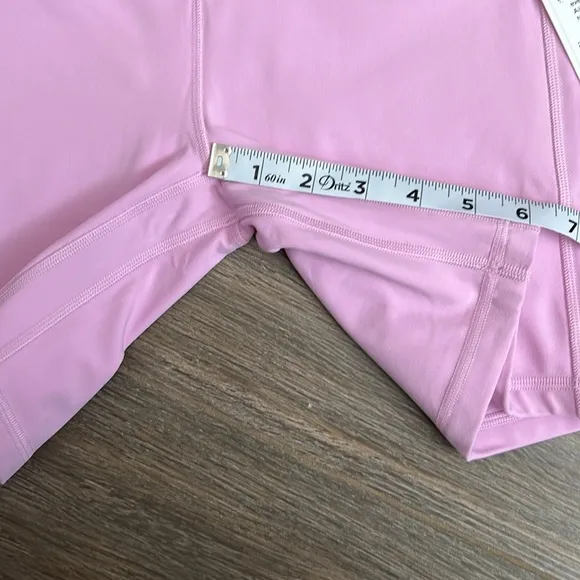 NEW Lululemon Align High-Rise Short 6” - Size 4