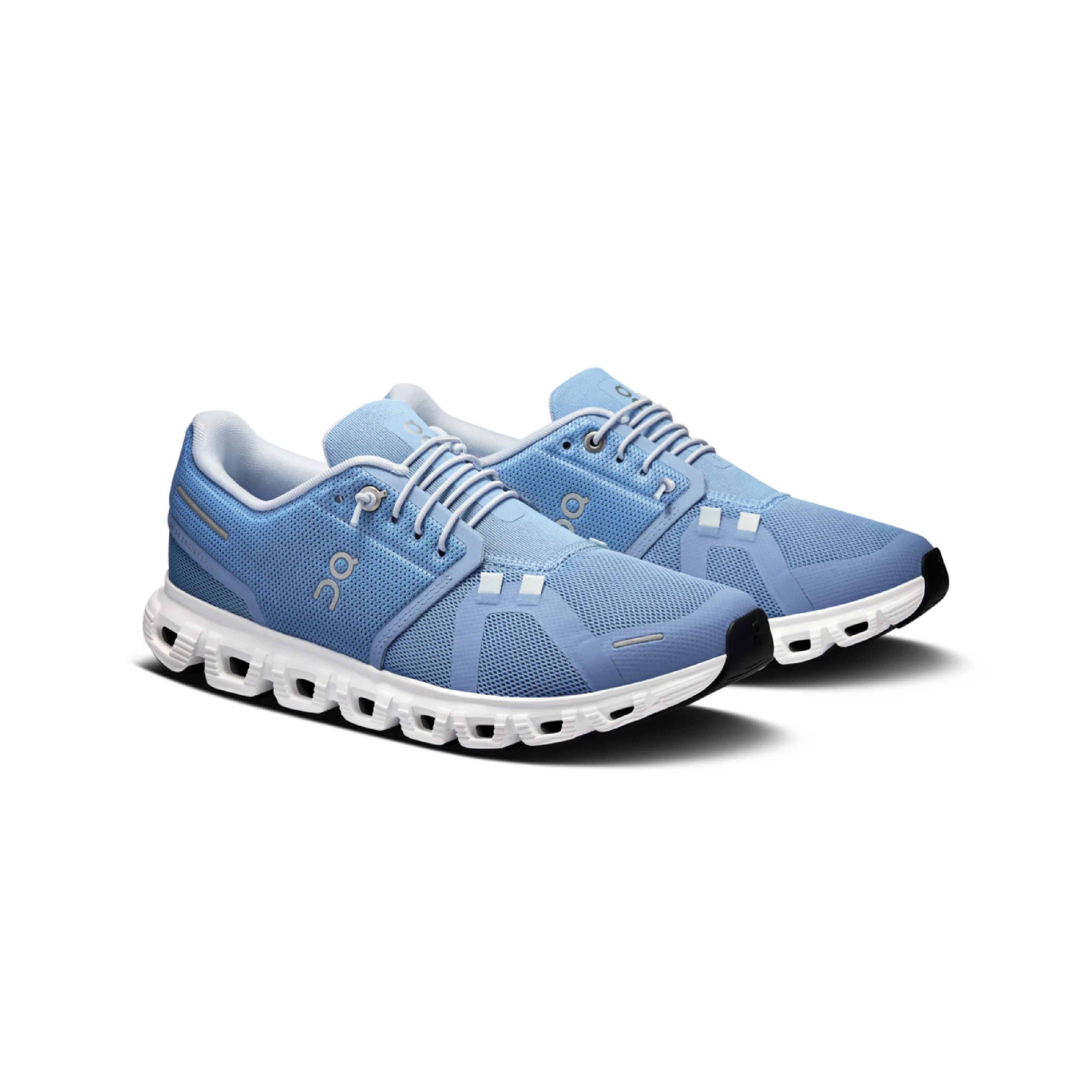 On Running Cloud 6 WMNS Chambray / White