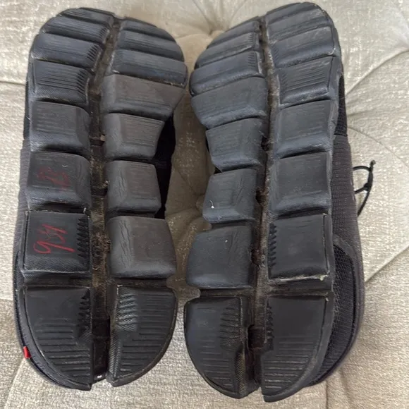 On‎ Running Mens Running Shoe Sneaker Black Size 12.5