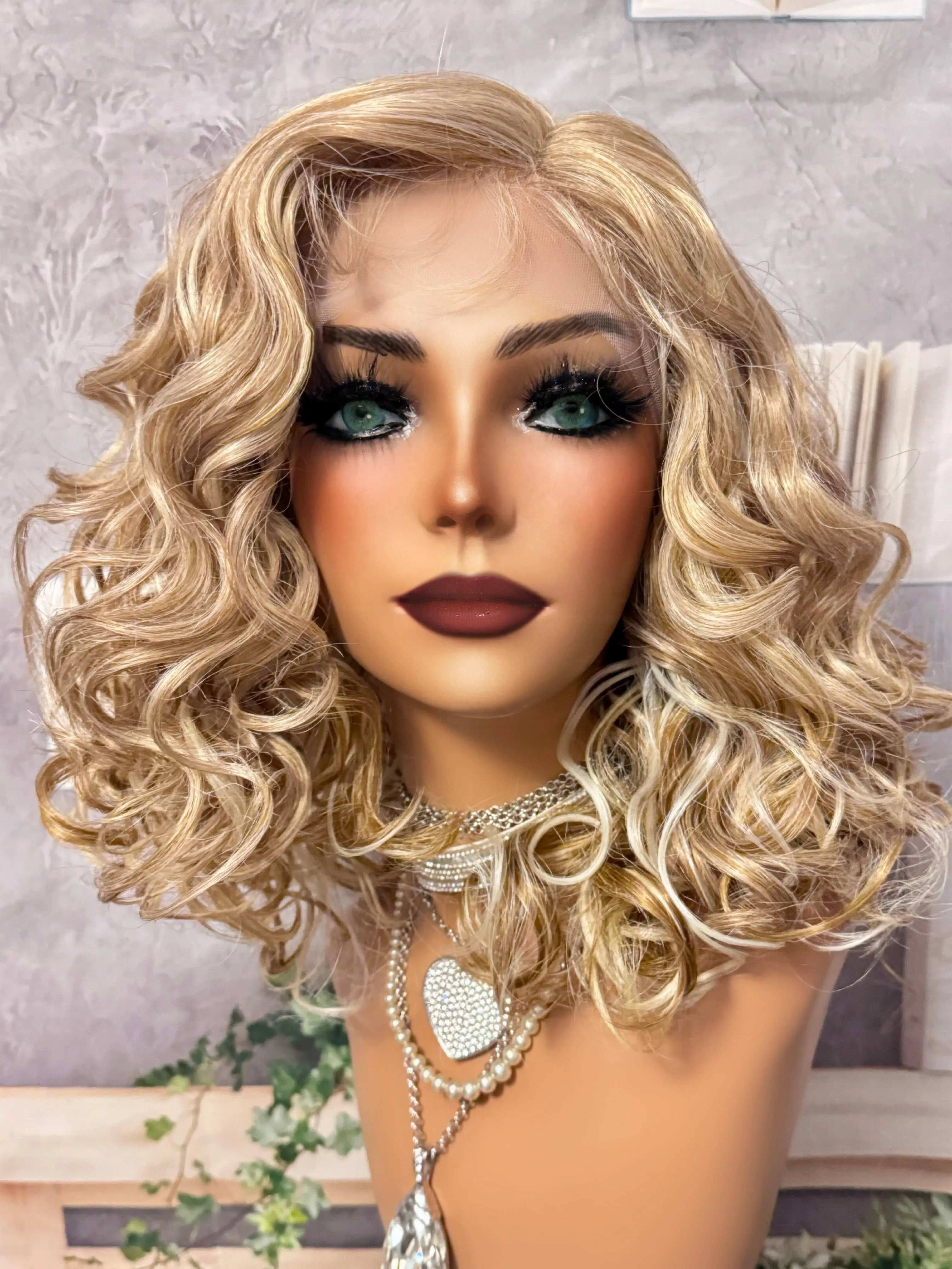 "Bougie Blonde"💕Basic line