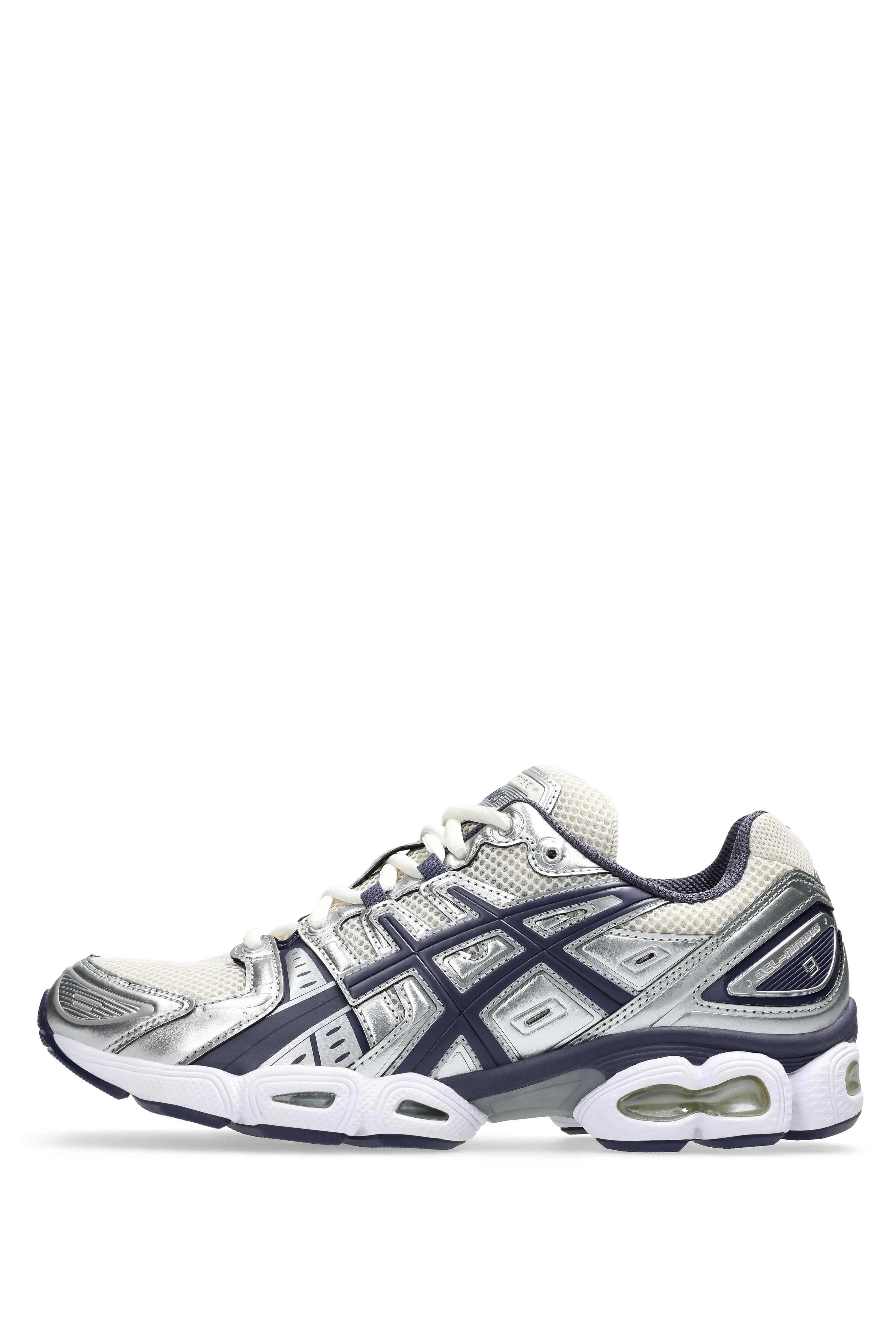 Running Gel-Nimbus9