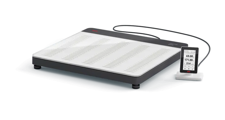 seca 651 - NEW Class III high capacity EMR-validated ﬂat scale with ID-Display, BMI, stable glass platform & WiFi connectivity