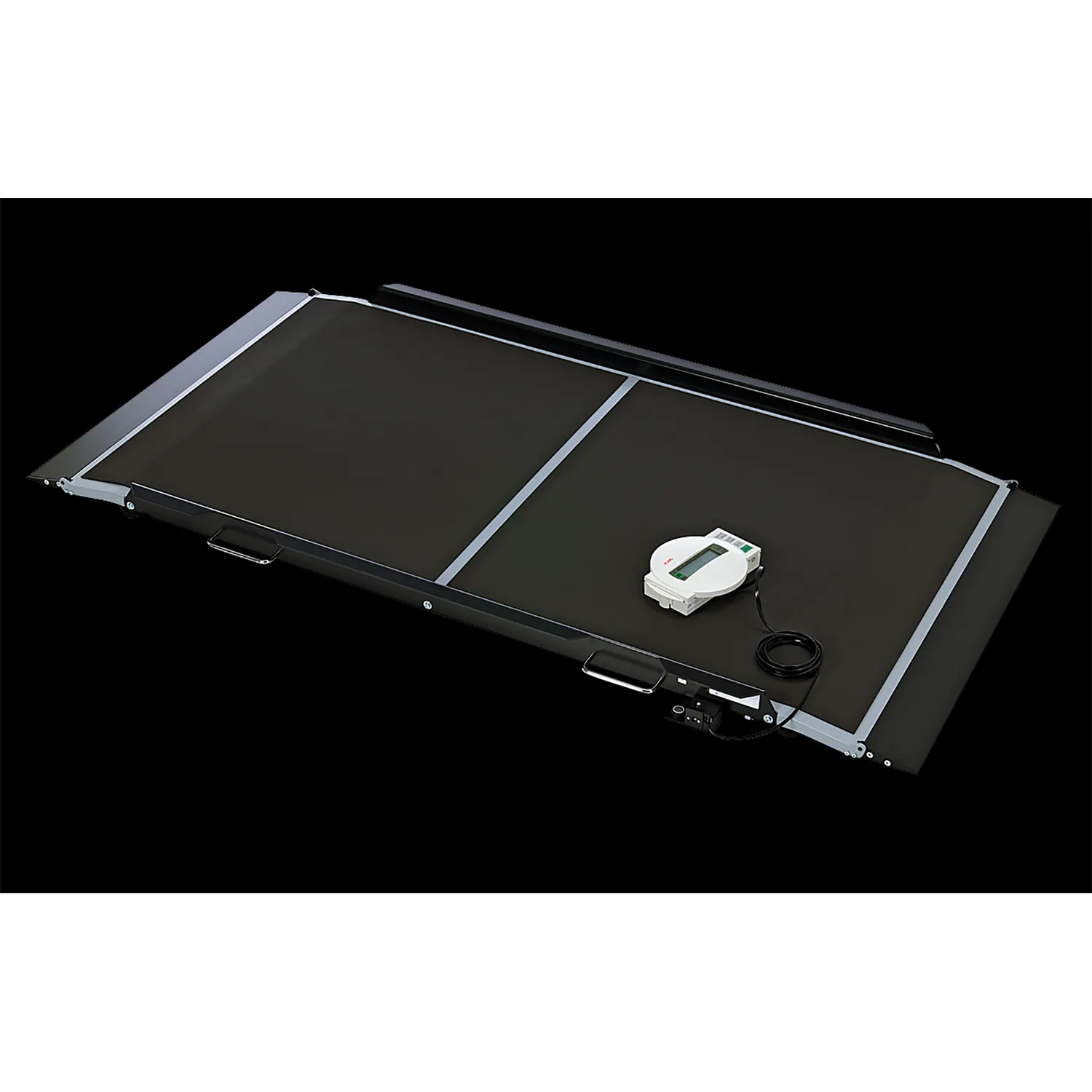 seca 657r Class III High Capacity Digital Platform Scale with BMI. RS232 interface