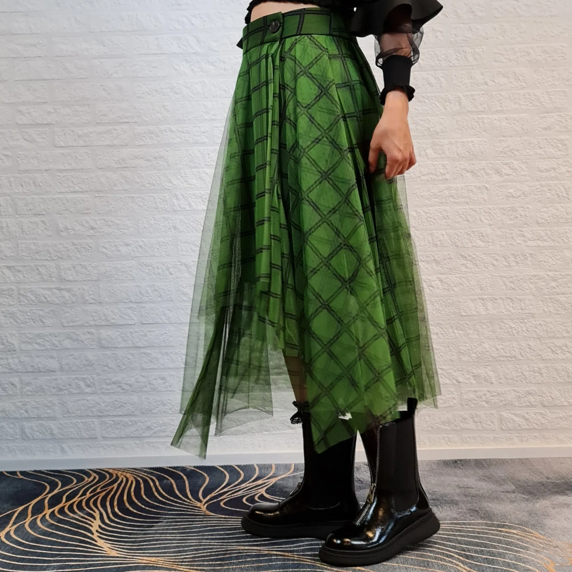 Simple Moderne Layered Tartan Skirt