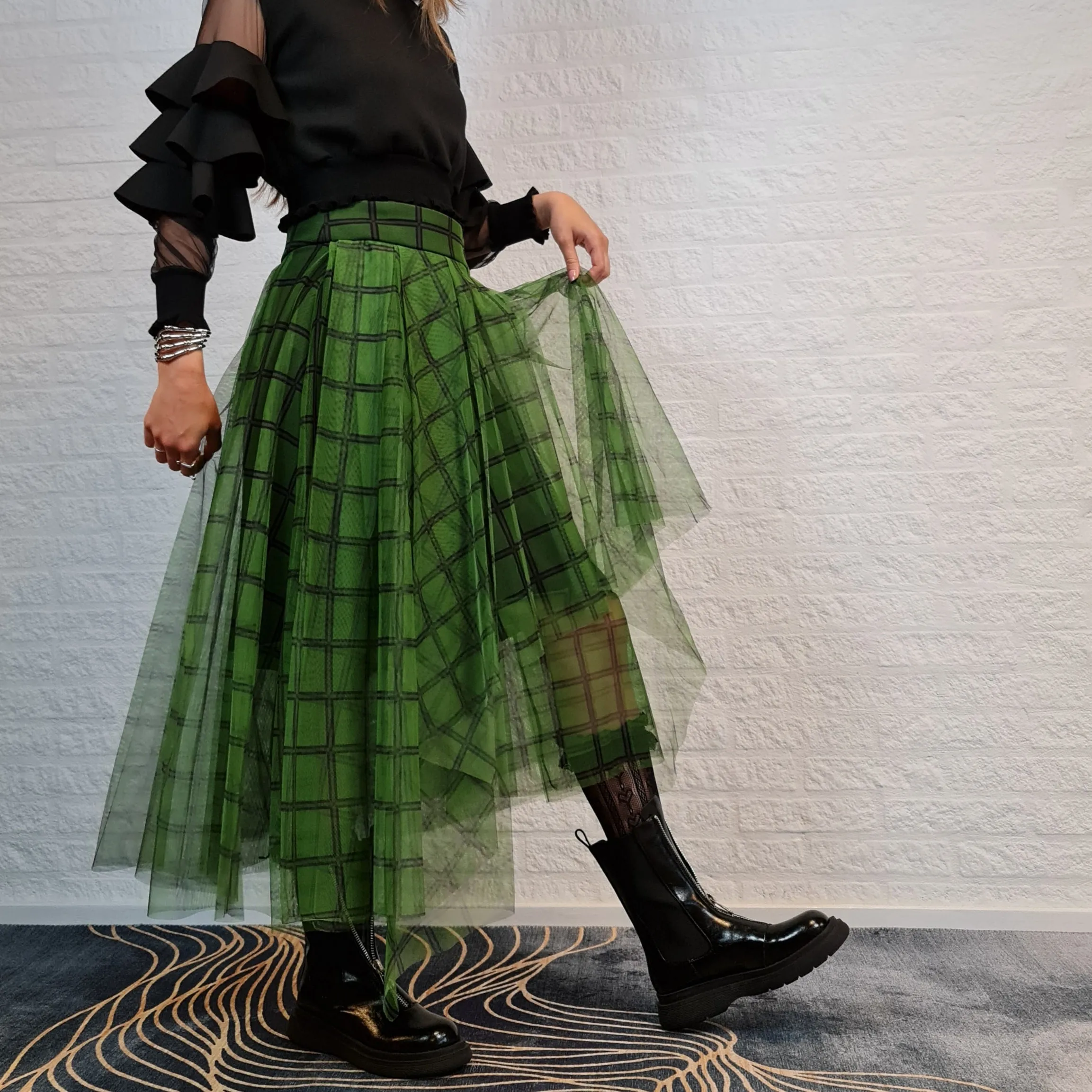 Simple Moderne Layered Tartan Skirt