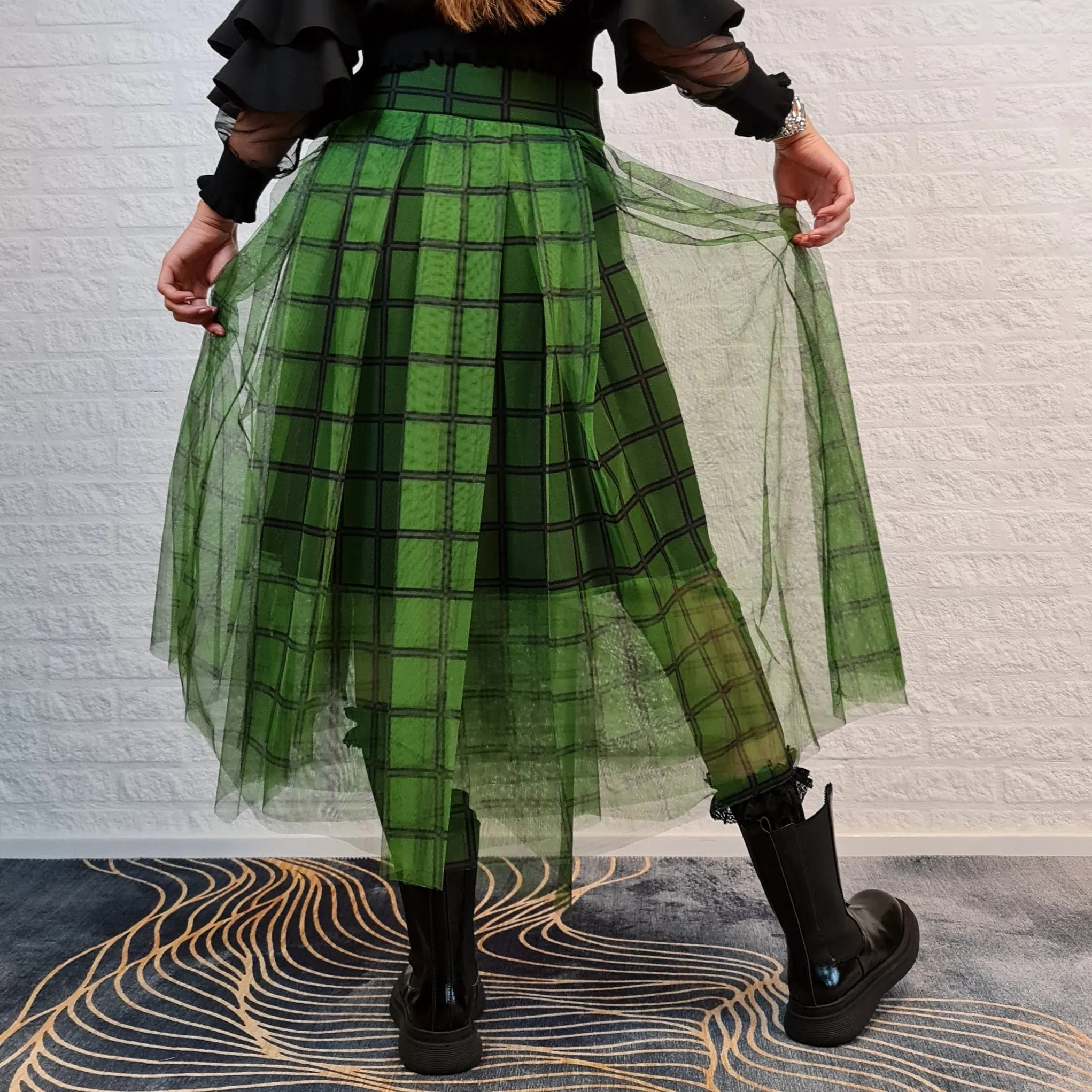Simple Moderne Layered Tartan Skirt
