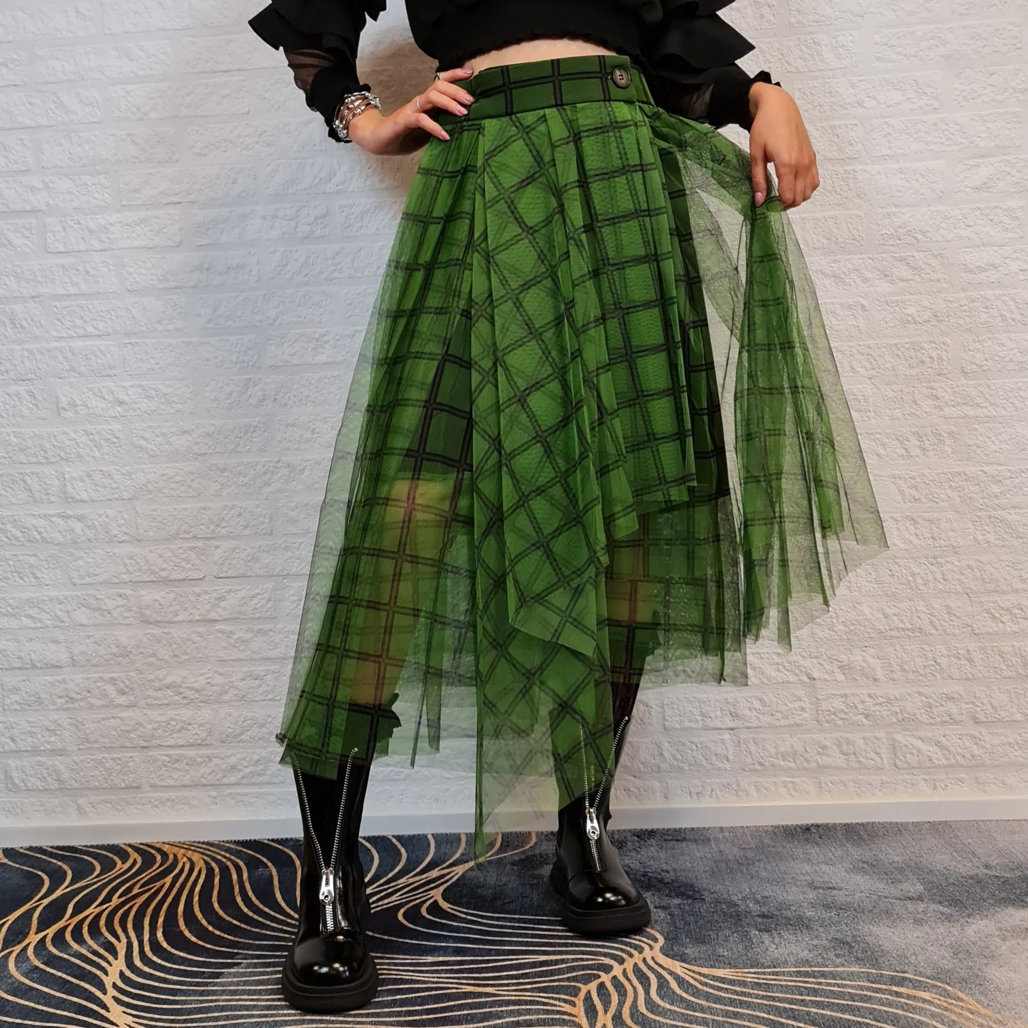 Simple Moderne Layered Tartan Skirt