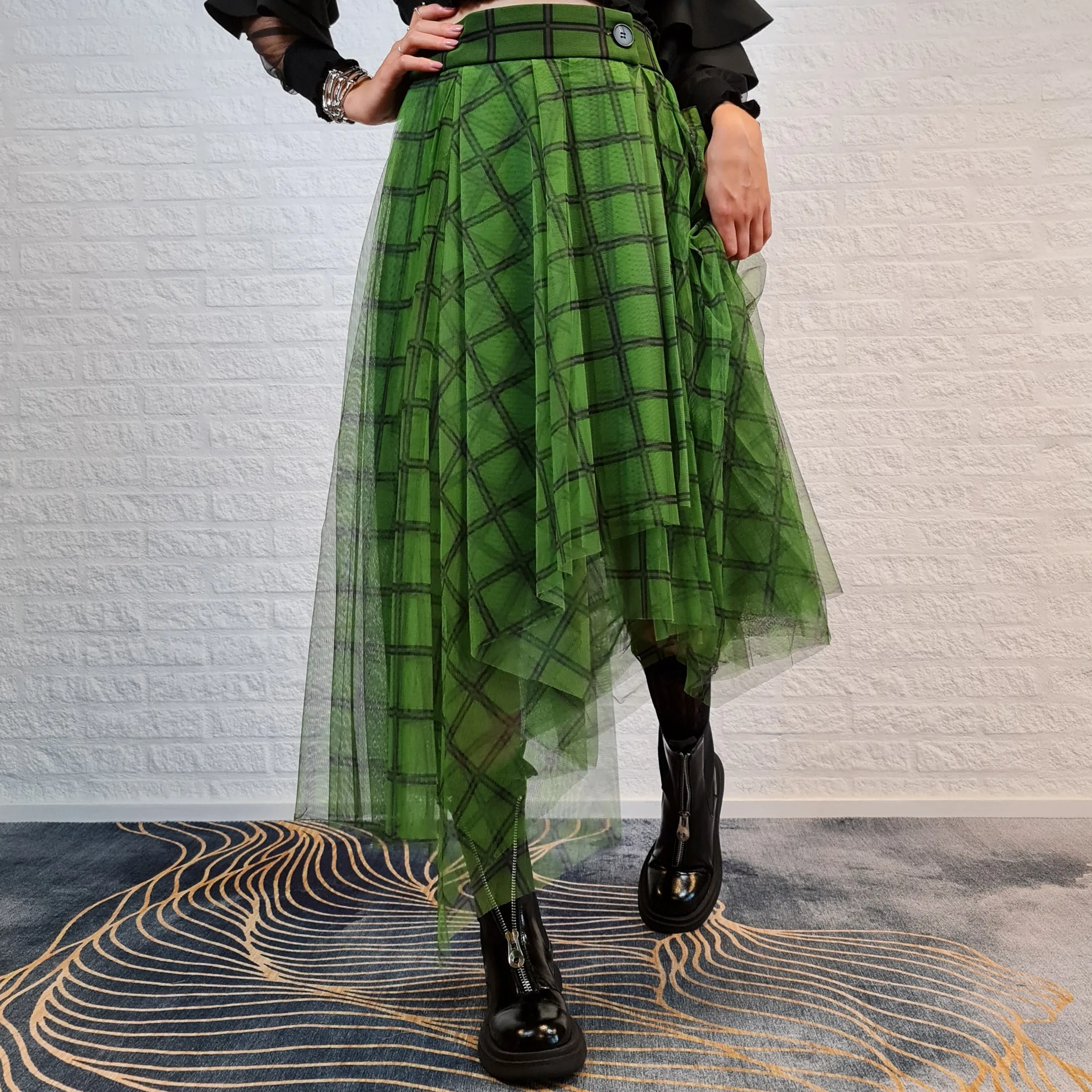 Simple Moderne Layered Tartan Skirt