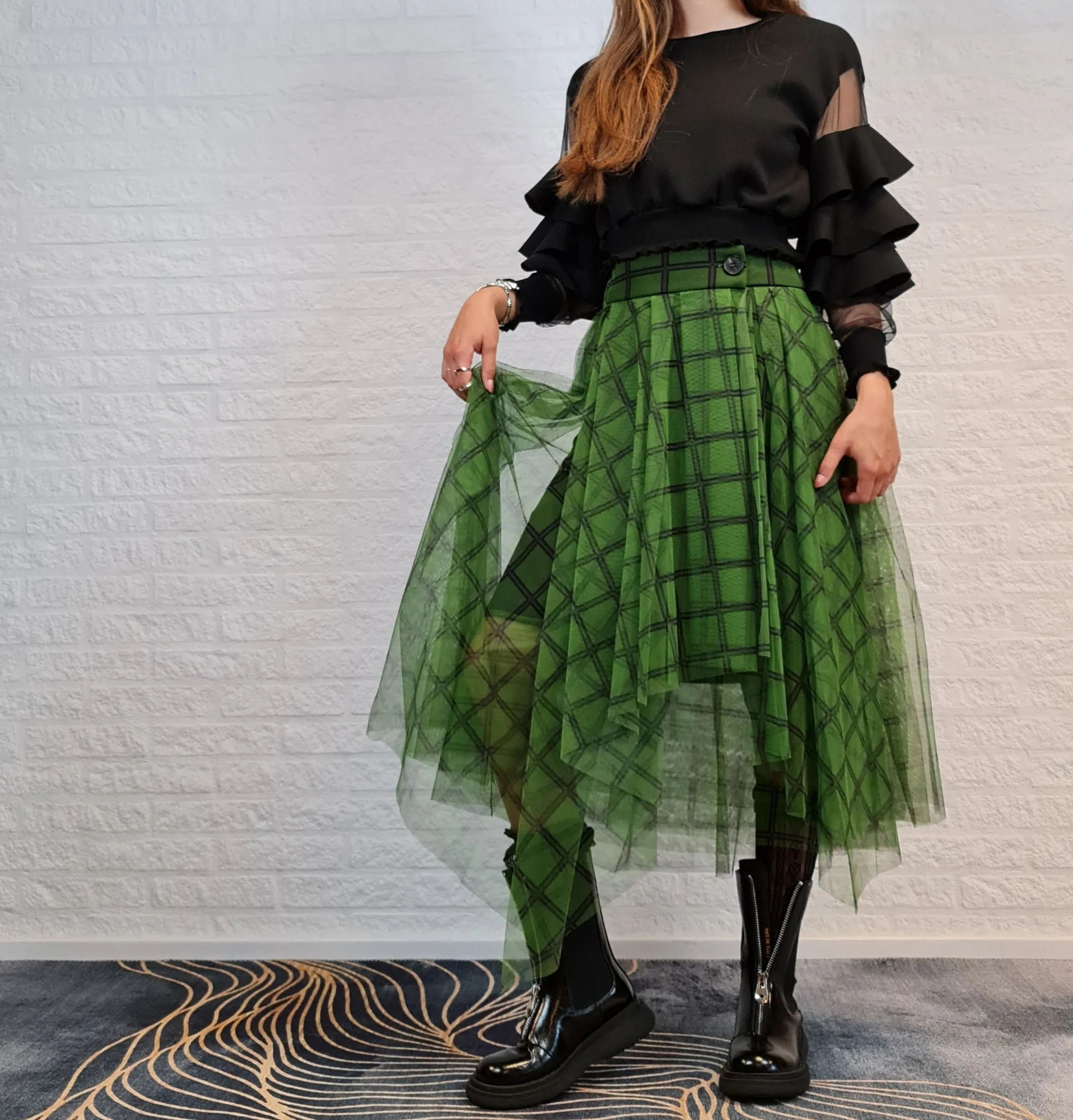 Simple Moderne Layered Tartan Skirt