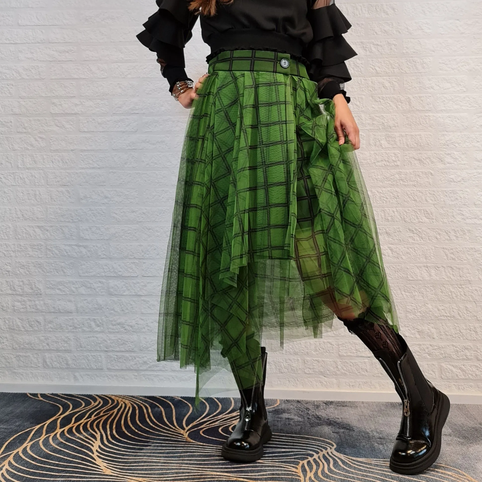 Simple Moderne Layered Tartan Skirt