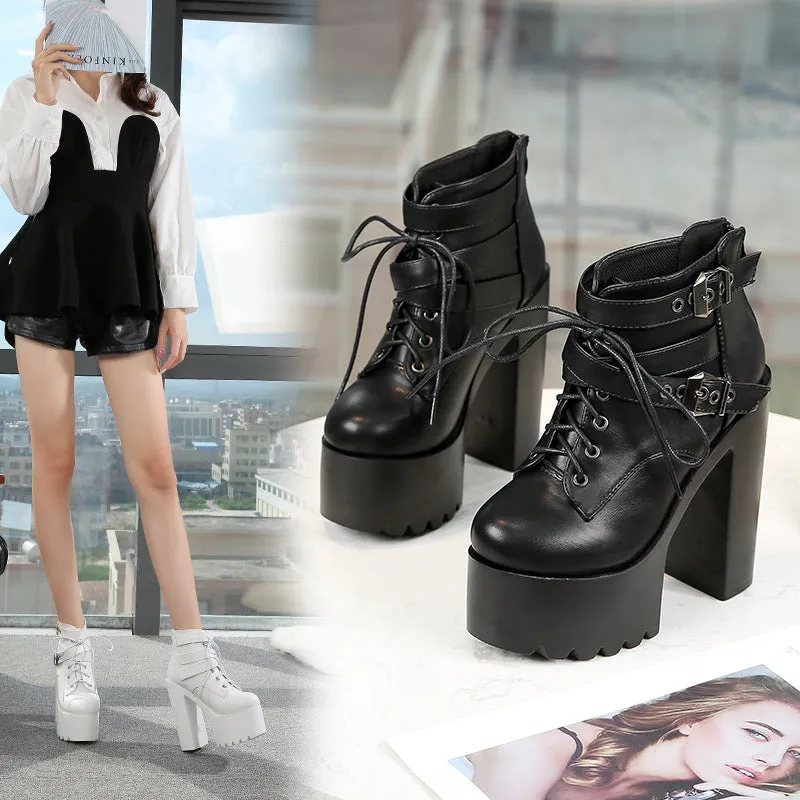 Super lightweight thick soled fashion boots