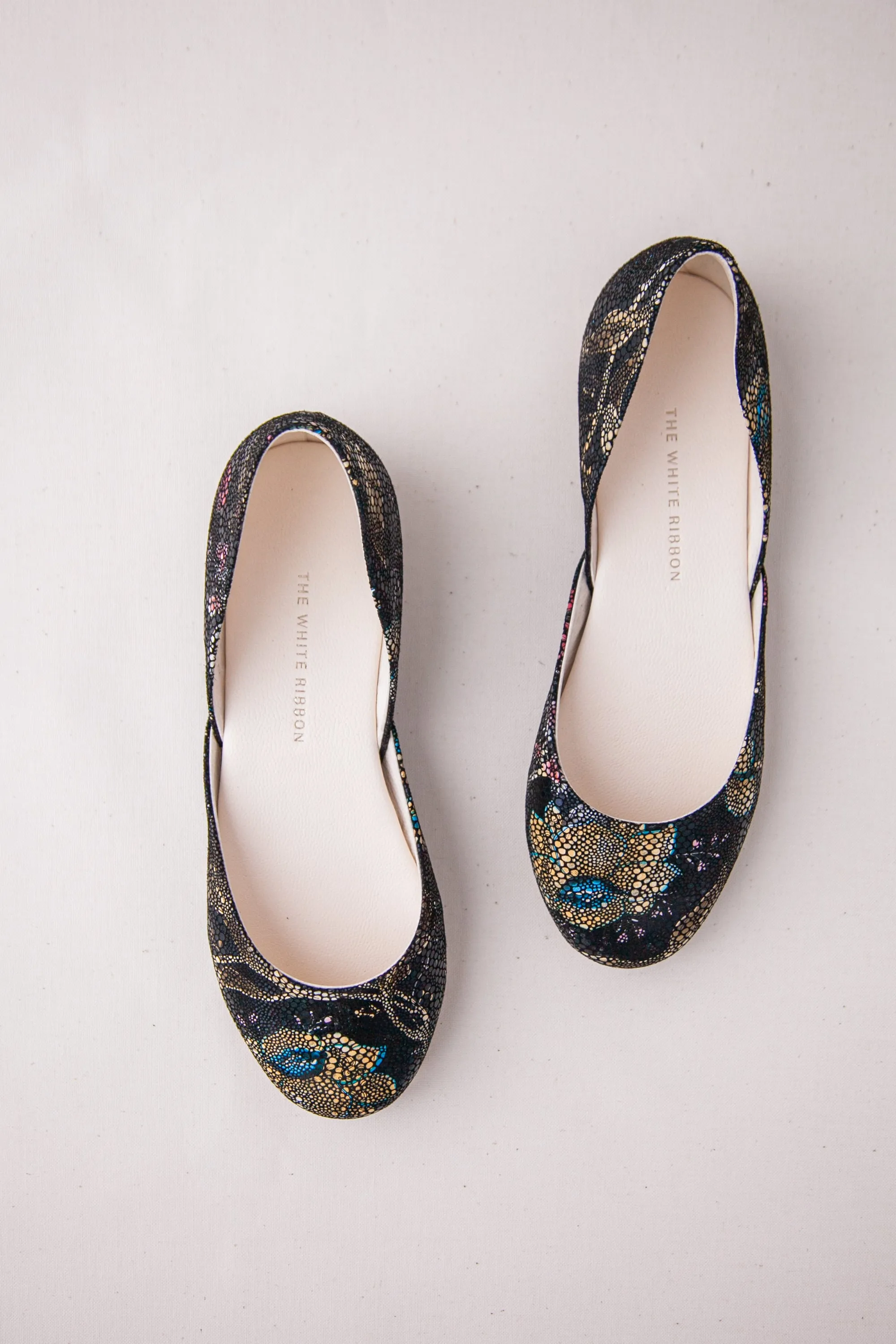 THEA BALLET FLATS - BLACK FLORAL