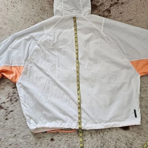Under Armour RUSH Women's Infrared Anorak Reflective Jacket Size S NEW