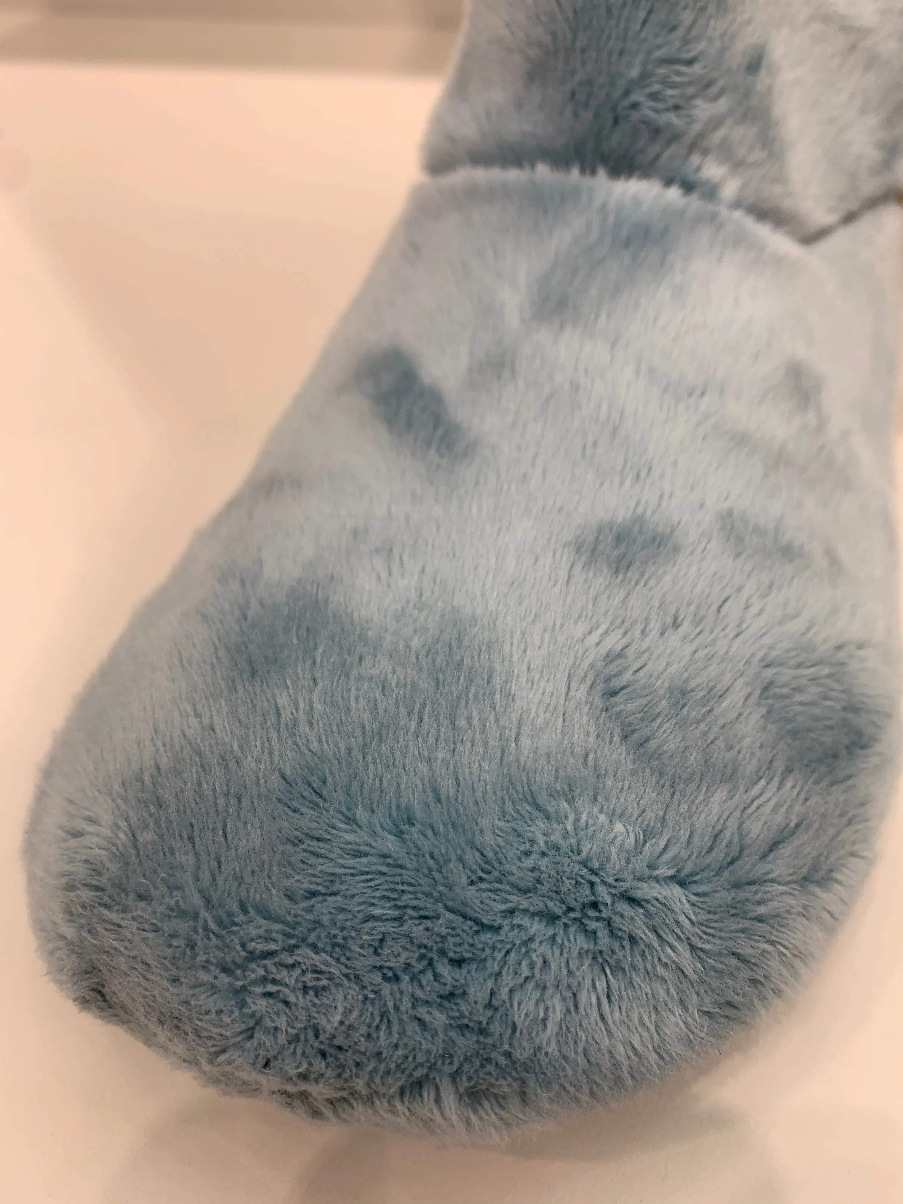 VELVET ELEGANCE SKY BLUE