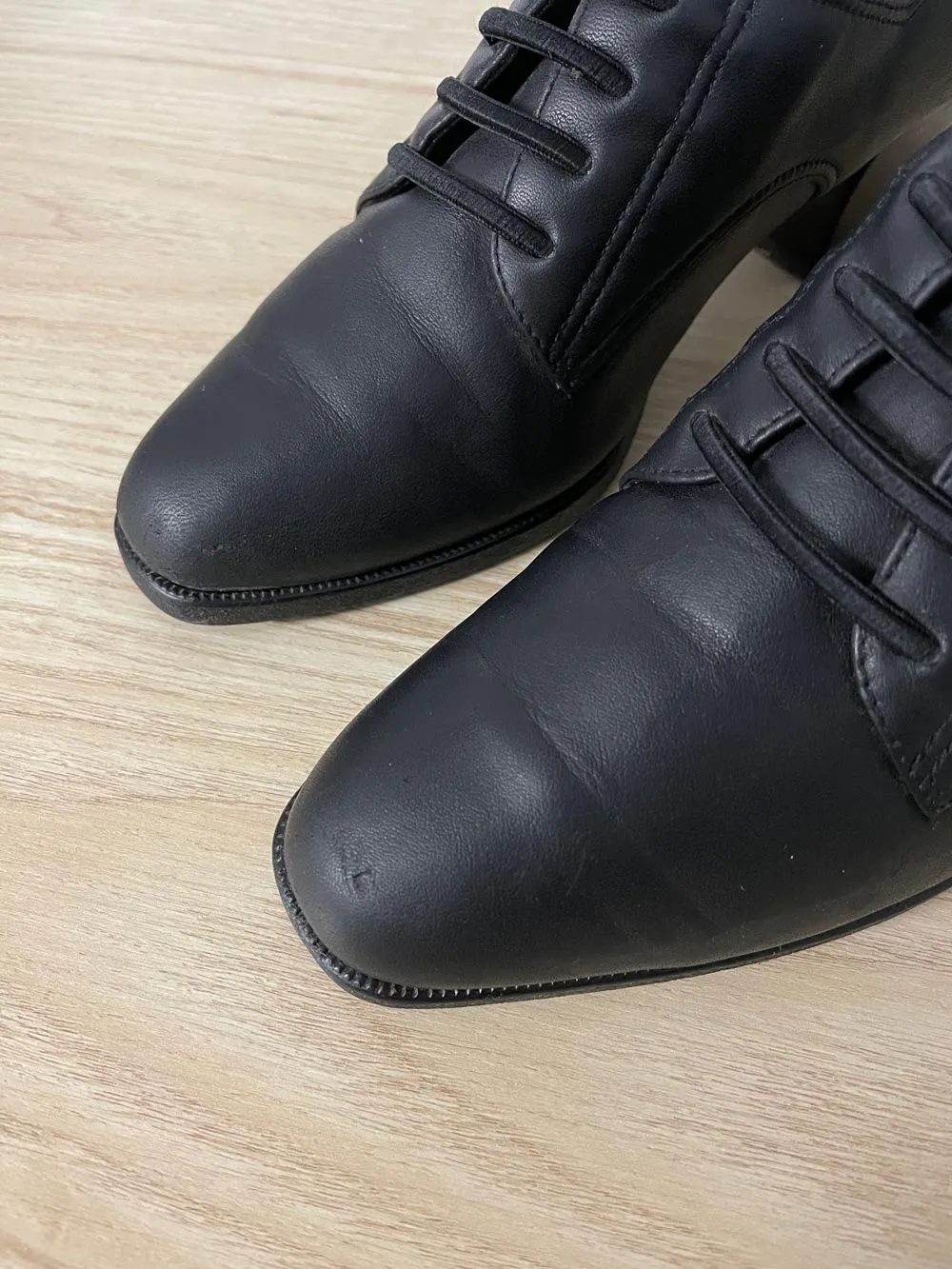 vintage 90s air supply heeled leather loafer