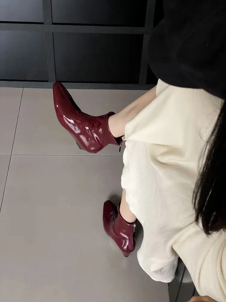 VougeVamp Handmade Patent Leather Chelsea Ankle Boots – Pointed Toe Wedge Heels with Zipper Closure