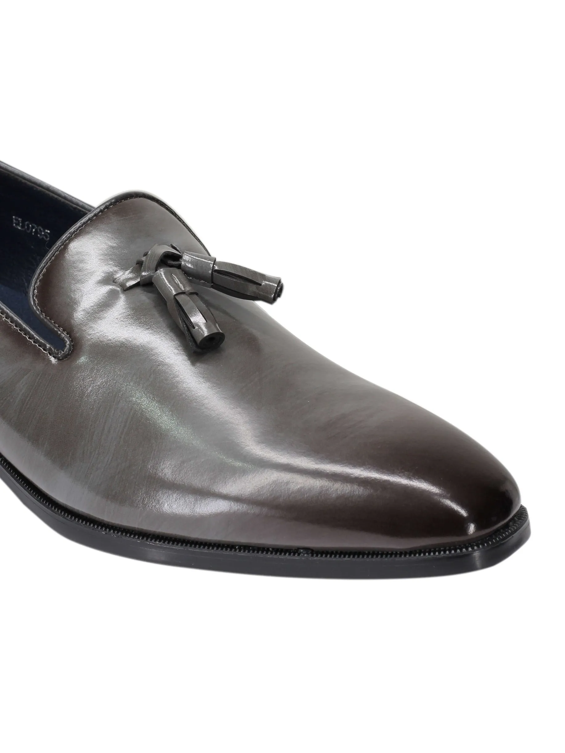 WHOLECUT FAUX LEATHER LOAFERS WITH TASSELS