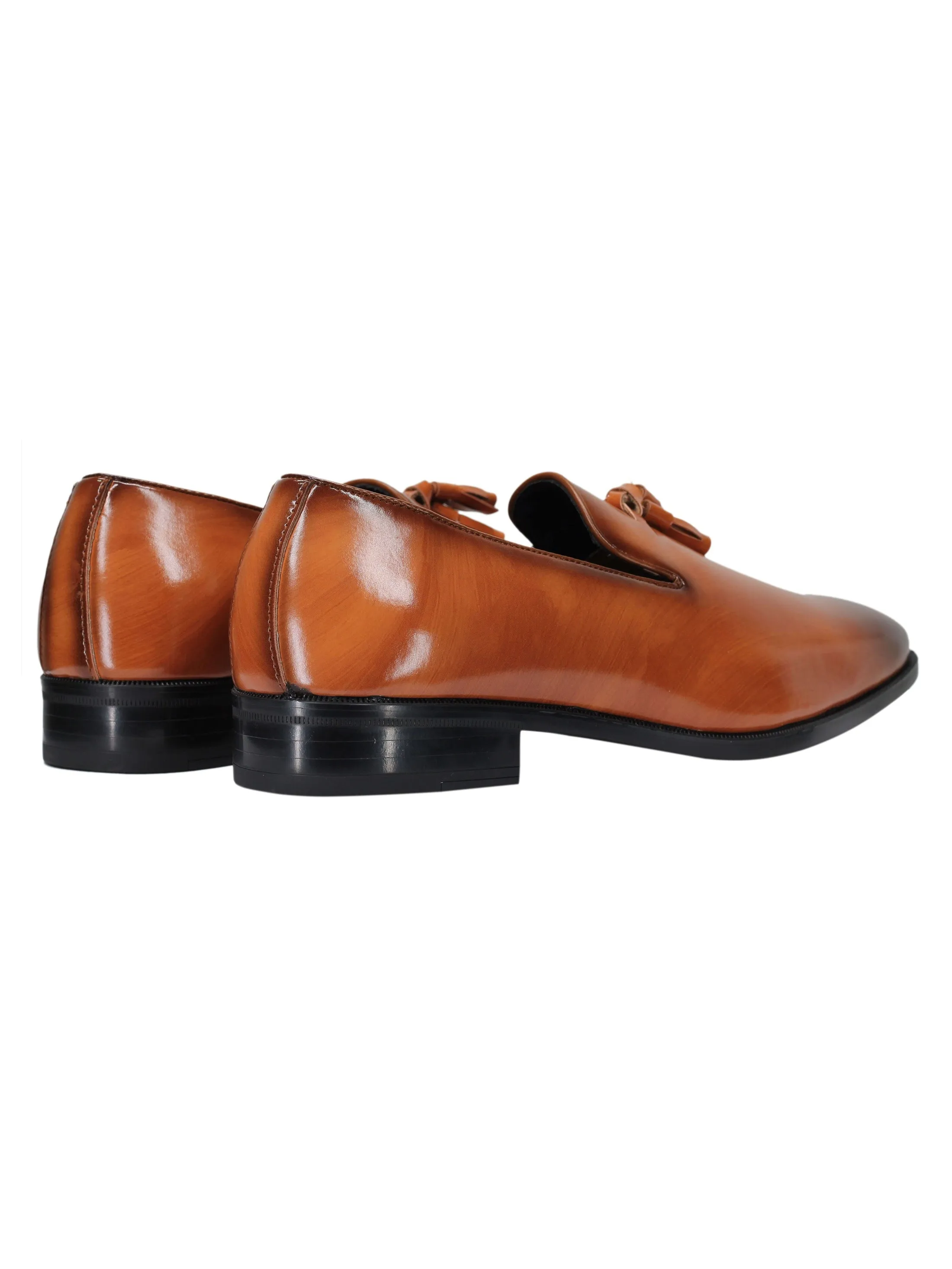 WHOLECUT FAUX LEATHER LOAFERS WITH TASSELS