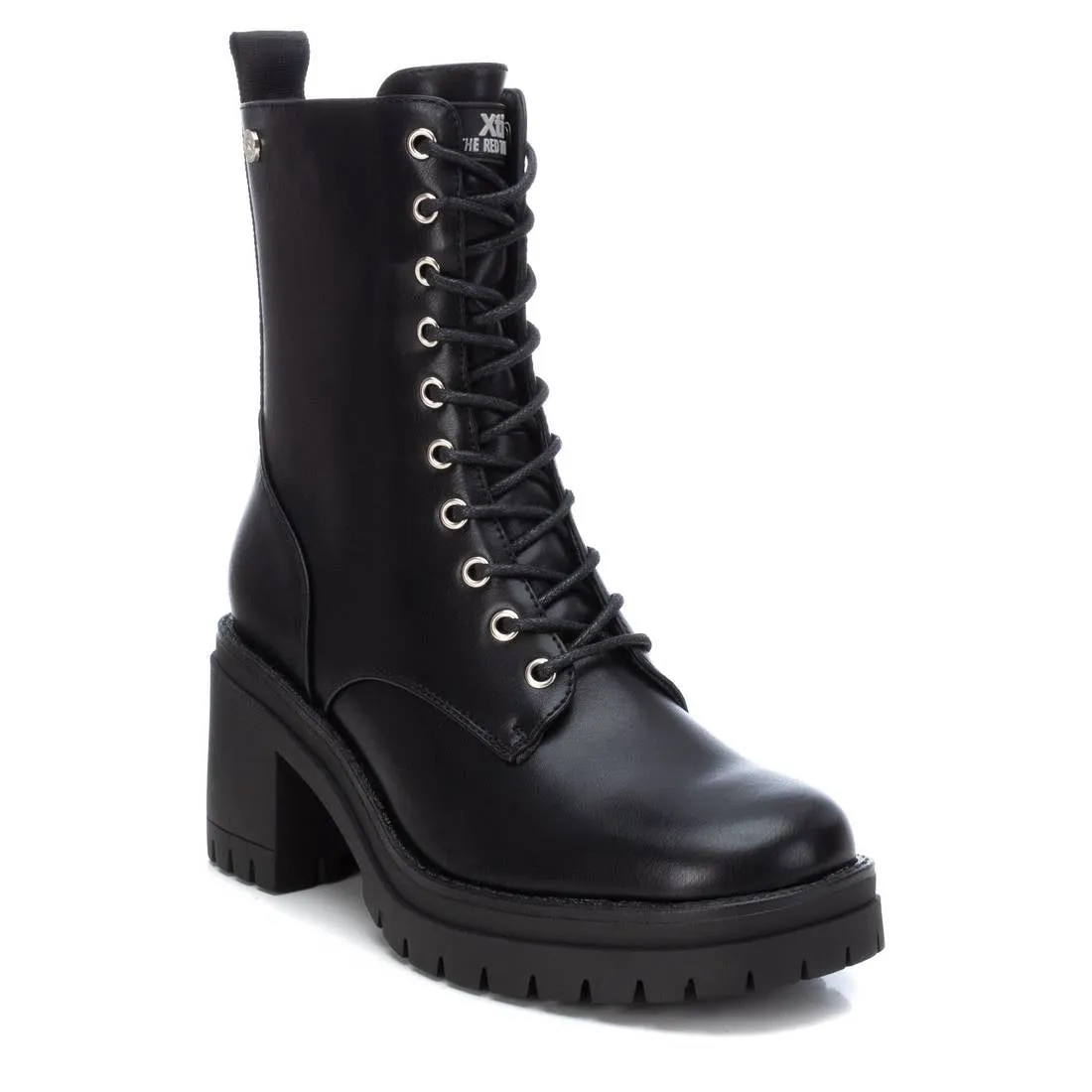 Women's Lace-Up Boots By XTI 140189