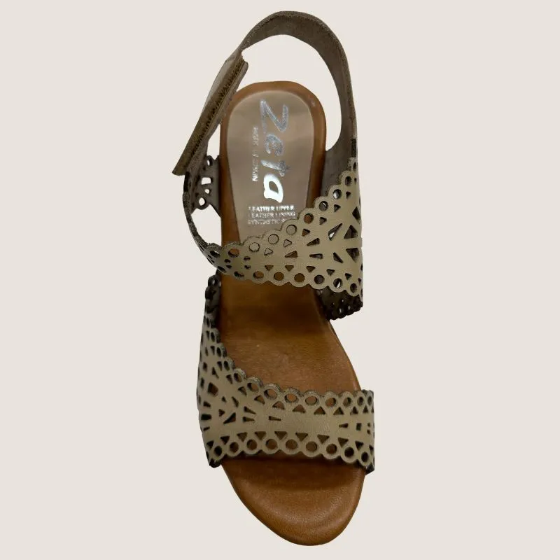 Zeta Frills Heel