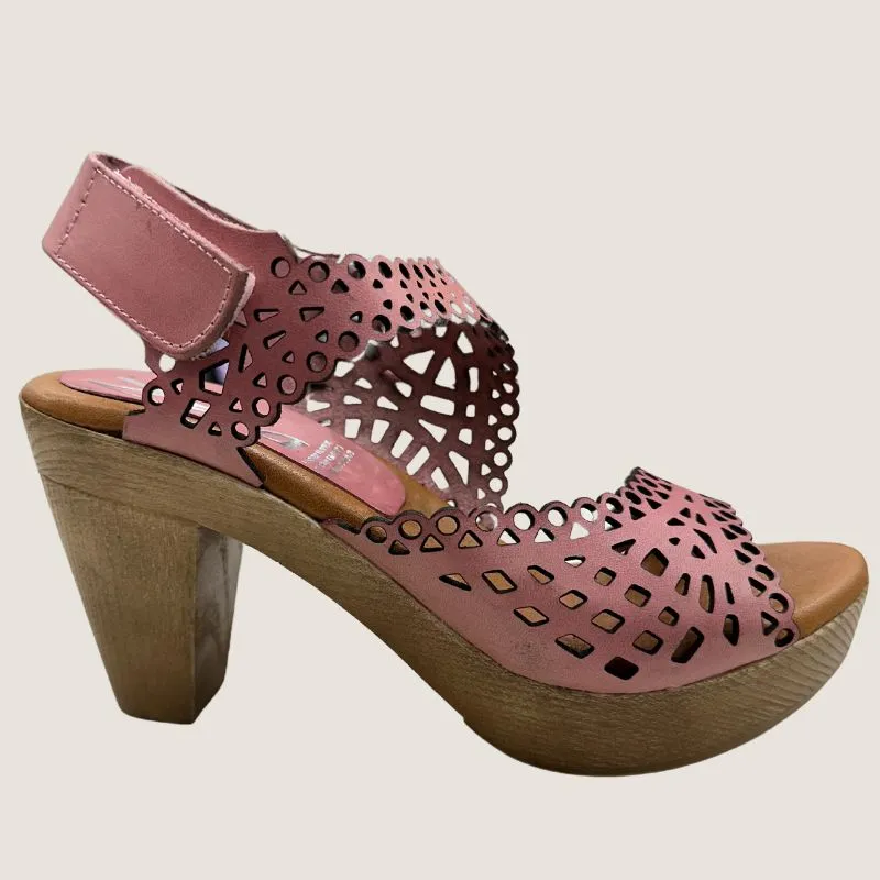 Zeta Frills Heel
